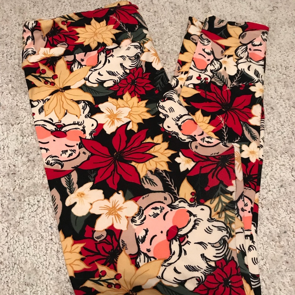 TC Tall and Curvy Lularoe Christmas Leggings